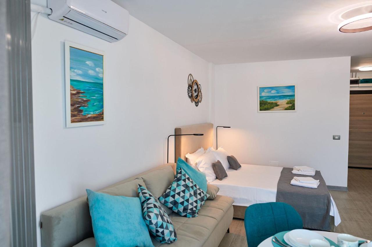Studio Capri Spa N Pool Beach Resort Неводарі Екстер'єр фото